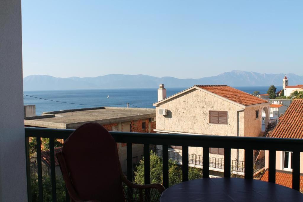 Apartmani Zderic Gradac  Exterior foto